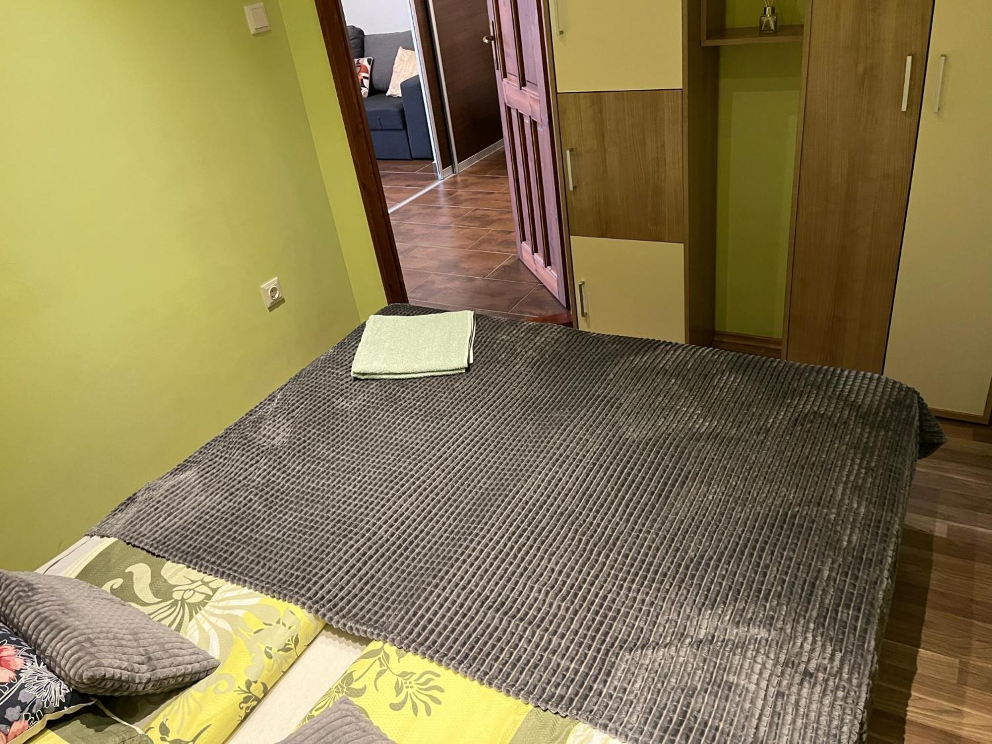 Brookforest Family Apartman Hajduszoboszlo Ngoại thất bức ảnh